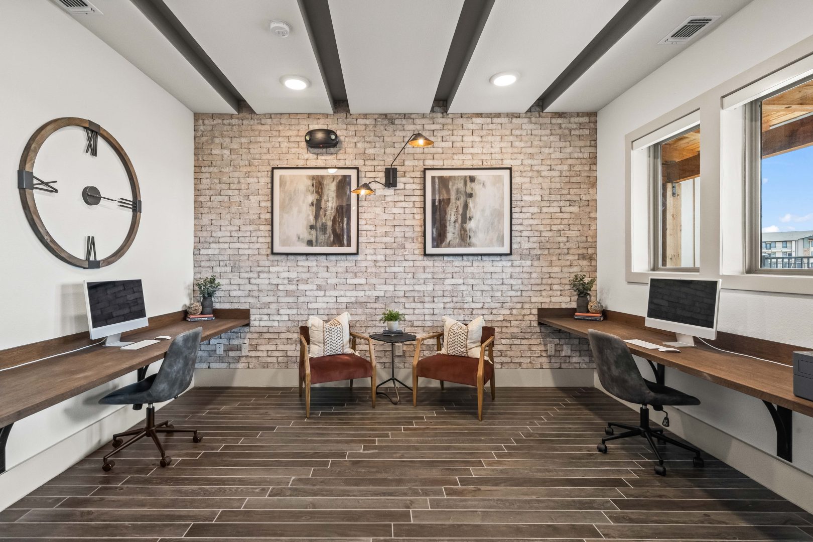 the office area at The La Ventana